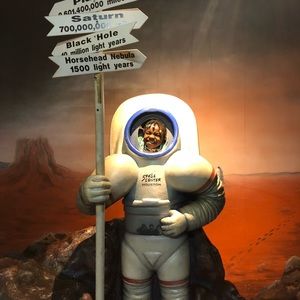 Meet your Posher, Justin